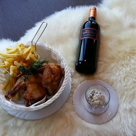 בית הארחה Alpenblick 2*