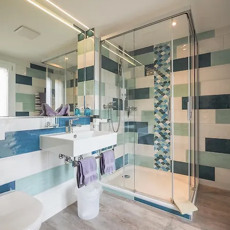 بيت ضيافة ألبينبليك 2*